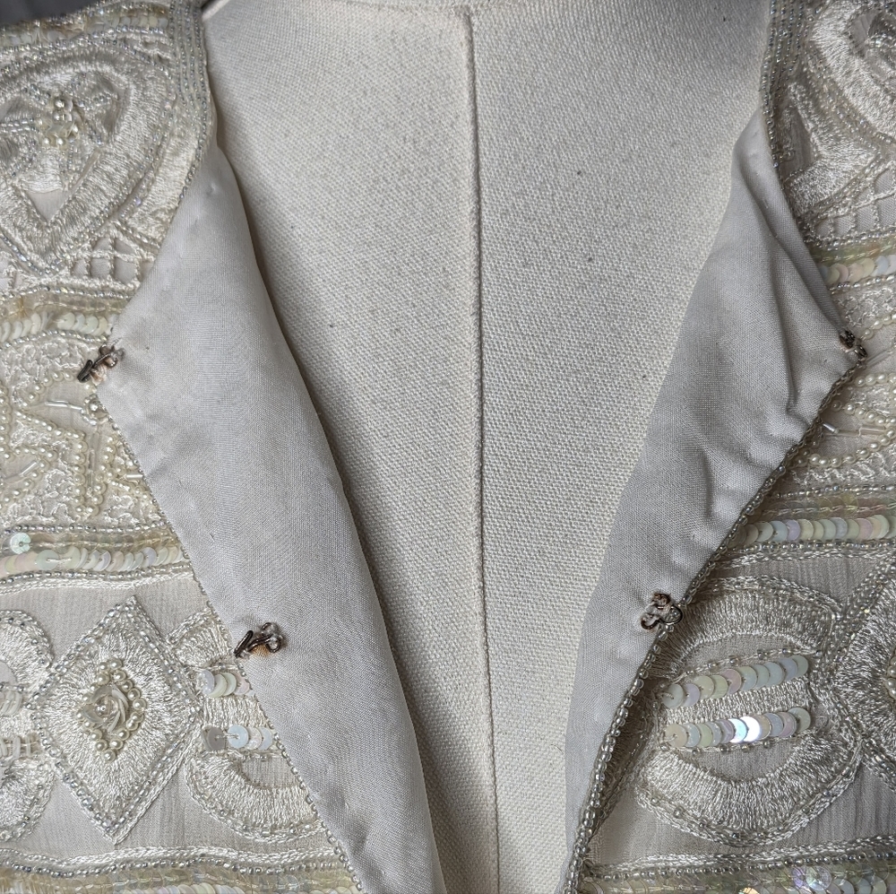 Vintage Scala Silk Beaded Sequin Jacket Ivory Small 80s 90s - Picture 12 of 15